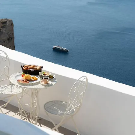 Magnificent Santorini Luxury With Sea View And Hot Tub Villa