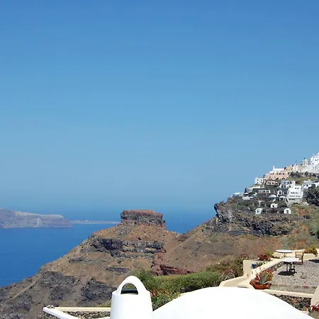 Magnificent Santorini Luxury With Sea View And Hot Tub Villa