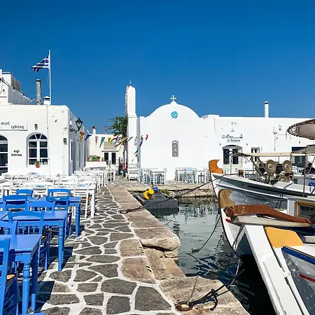 Magnificent Santorini Luxury With Sea View And Hot Tub